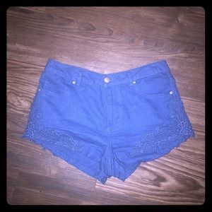 Love Tree Linen shorts